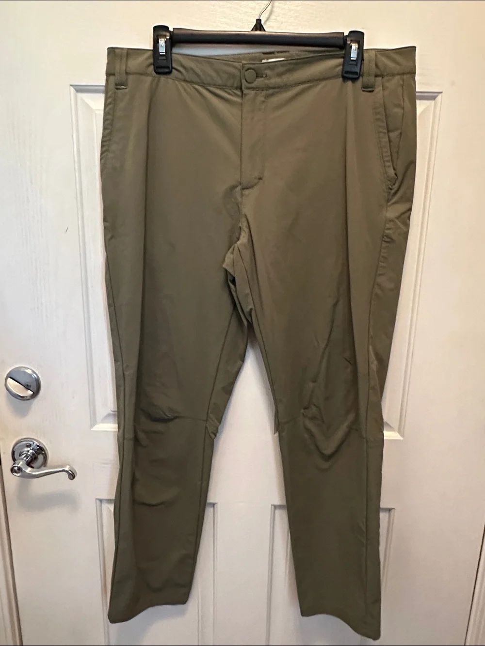 Eddie Bauer Olive Green Women's Outdoors Athletic Pants Hiking Camping Size 14 - Picture 1 of 1
